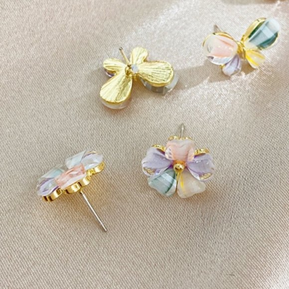 Colorful Flower Acrylic Gold Stud Earrings - Picture 5 of 5